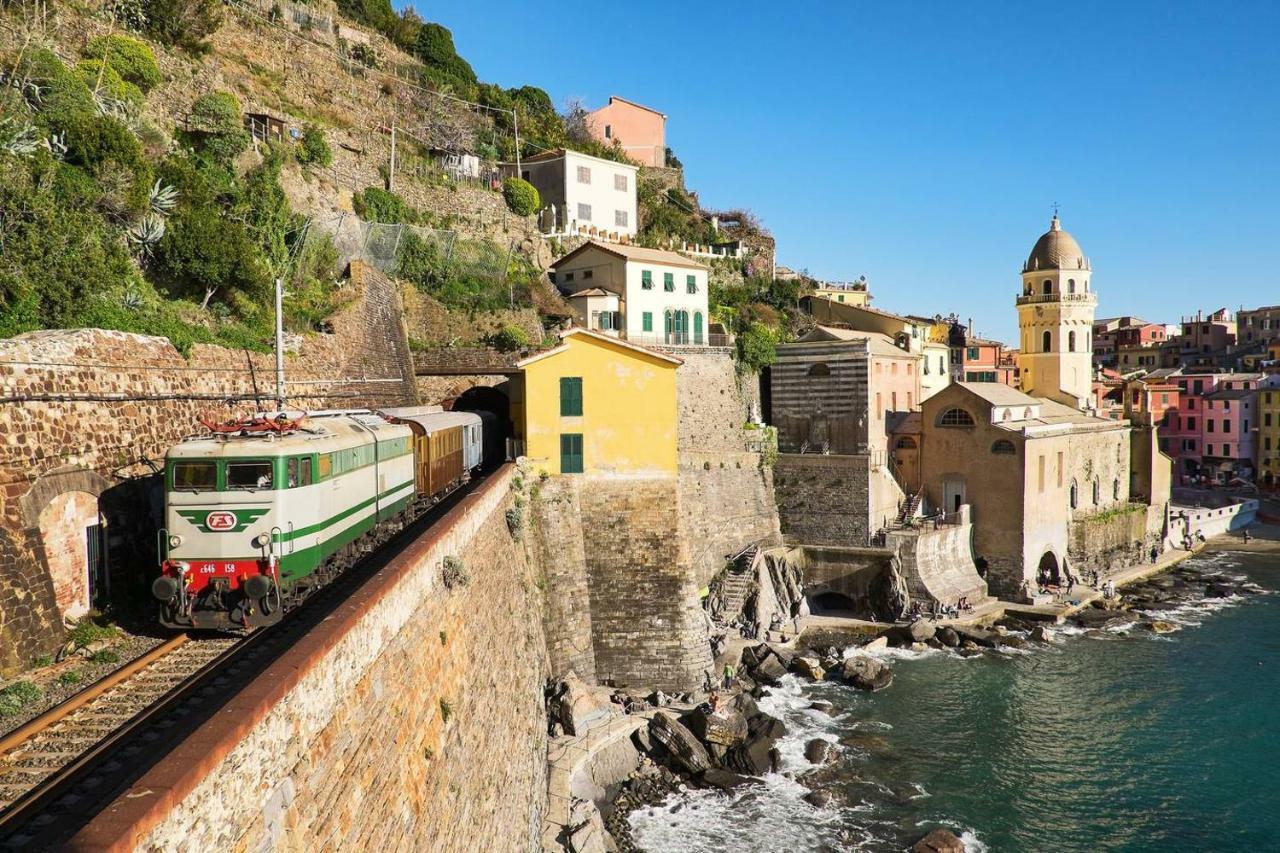 Joivy Lovely Apt For 2, With Terrace In Vernazza Apartment ภายนอก รูปภาพ